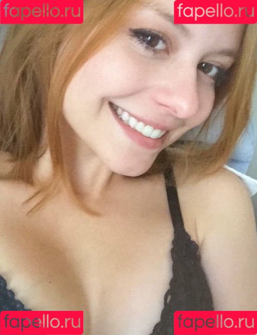 gbrllareis Onlyfans Photo Gallery 