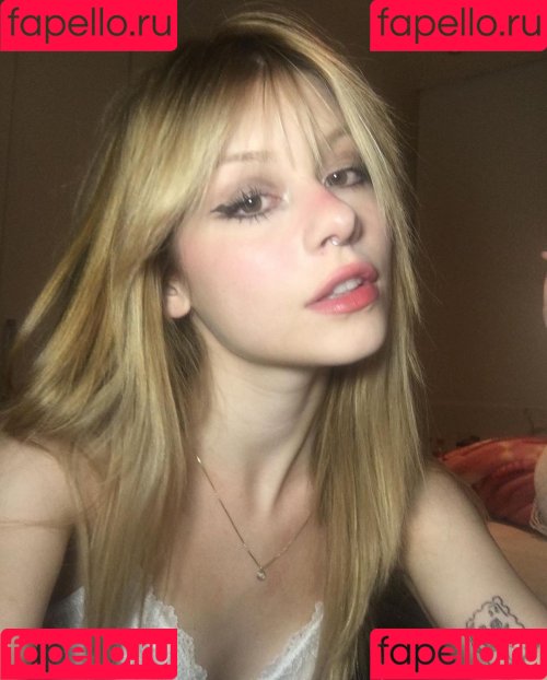 gbrllareis Onlyfans Photo Gallery 