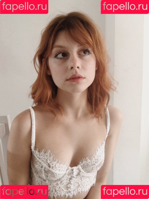 gbrllareis Onlyfans Photo Gallery 