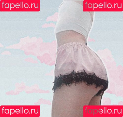 gbrllareis Onlyfans Photo Gallery 