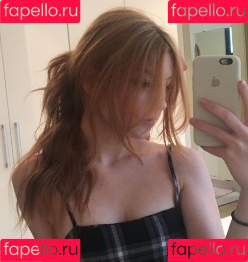 gbrllareis Onlyfans Photo Gallery 