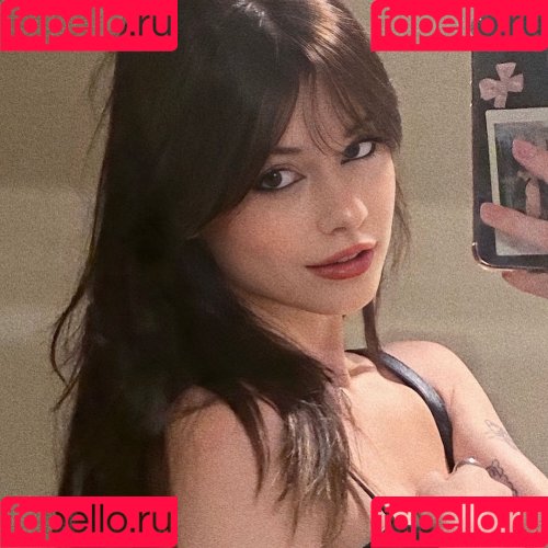 gbrllareis Onlyfans Photo Gallery 