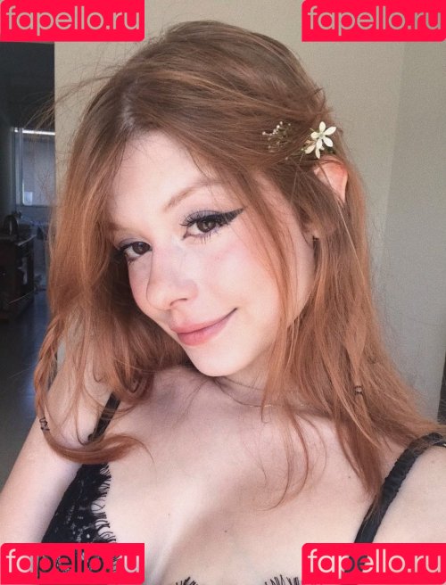 gbrllareis Onlyfans Photo Gallery 