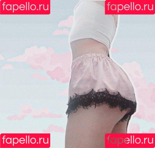 gbrllareis Onlyfans Photo Gallery 