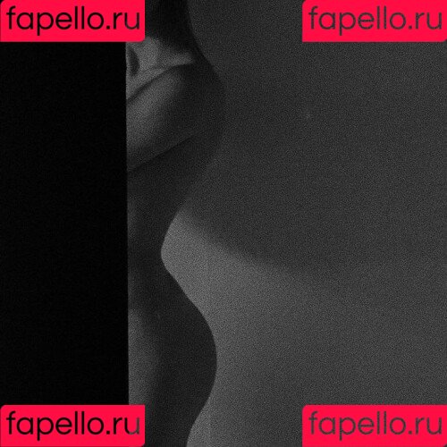 gbrllareis Onlyfans Photo Gallery 