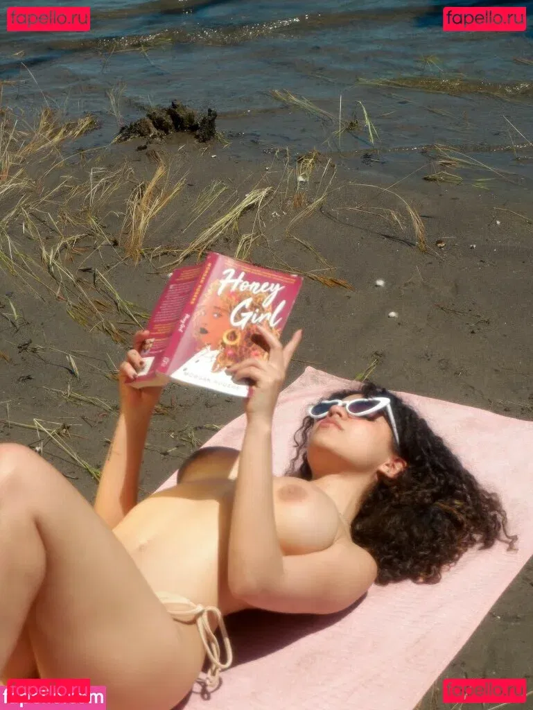 Spicymarii Onlyfans Photo Gallery 