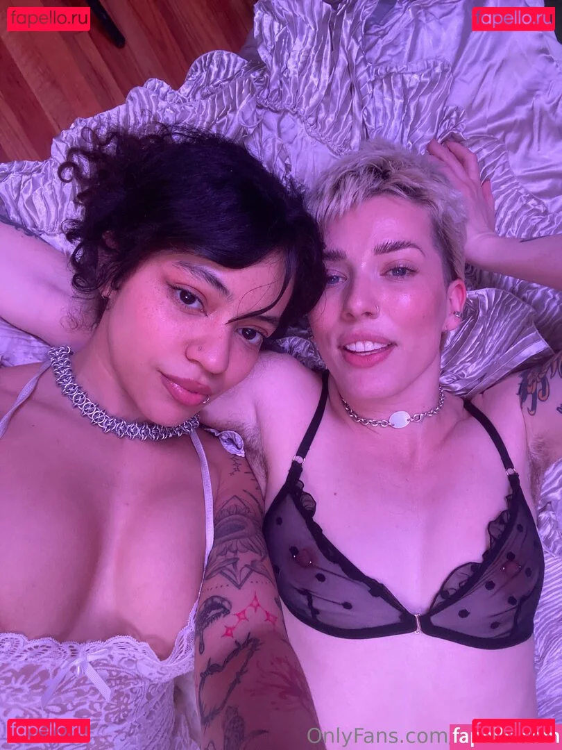 Spicymarii Onlyfans Photo Gallery 