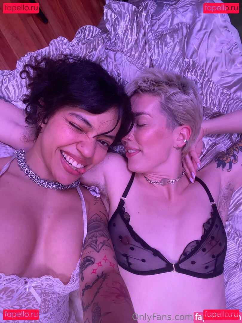 Spicymarii Onlyfans Photo Gallery 