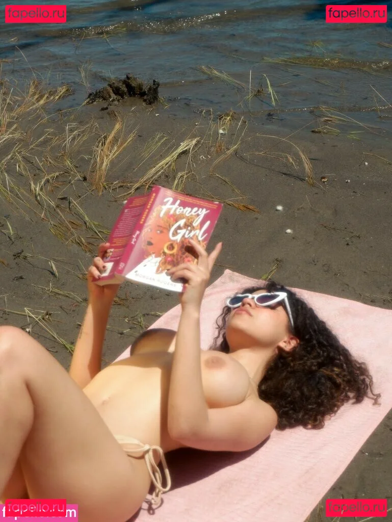 Spicymarii Onlyfans Photo Gallery 