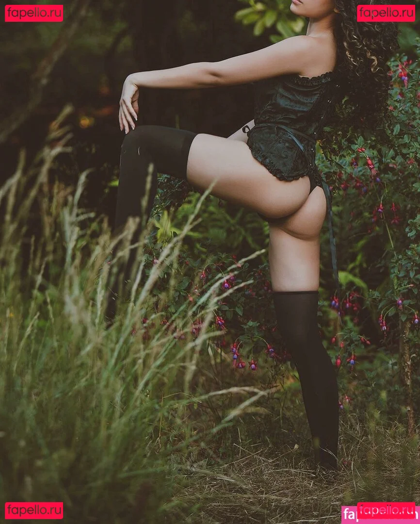 Spicymarii Onlyfans Photo Gallery 