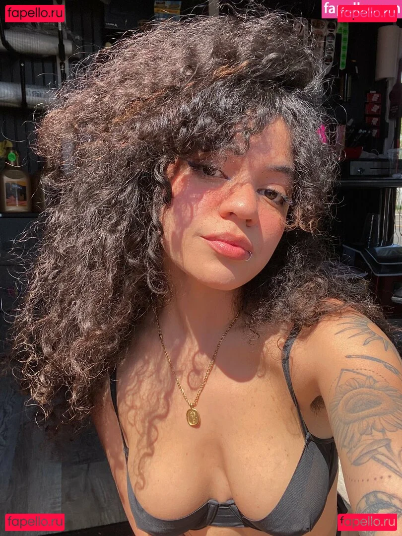 Spicymarii Onlyfans Photo Gallery 