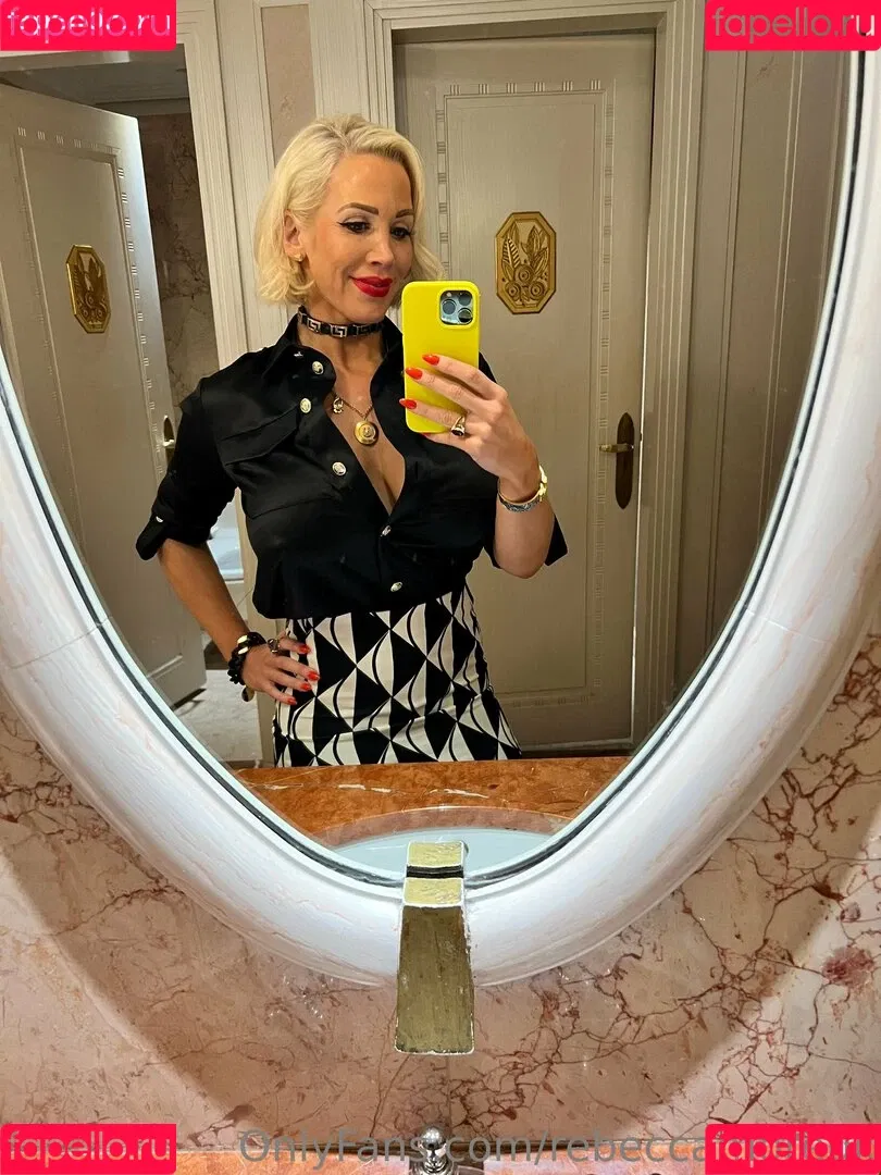 rebeccamoreuk Onlyfans Photo Gallery 