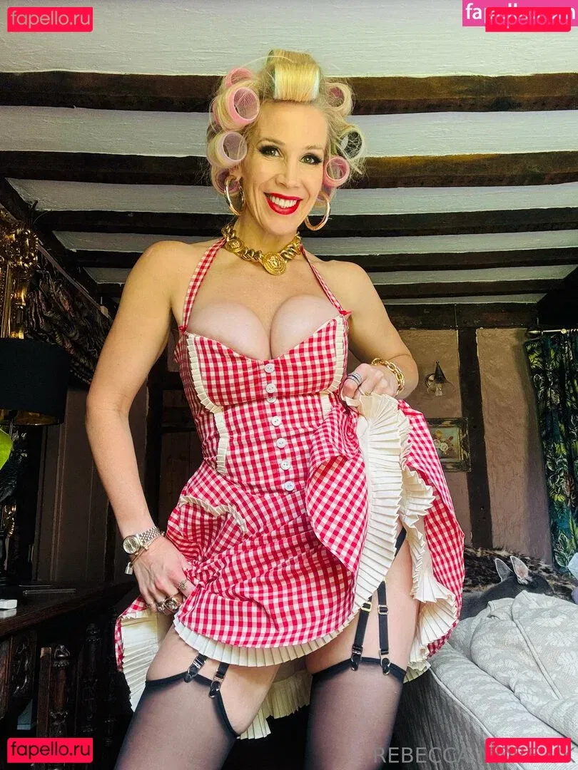 rebeccamoreuk Onlyfans Photo Gallery 