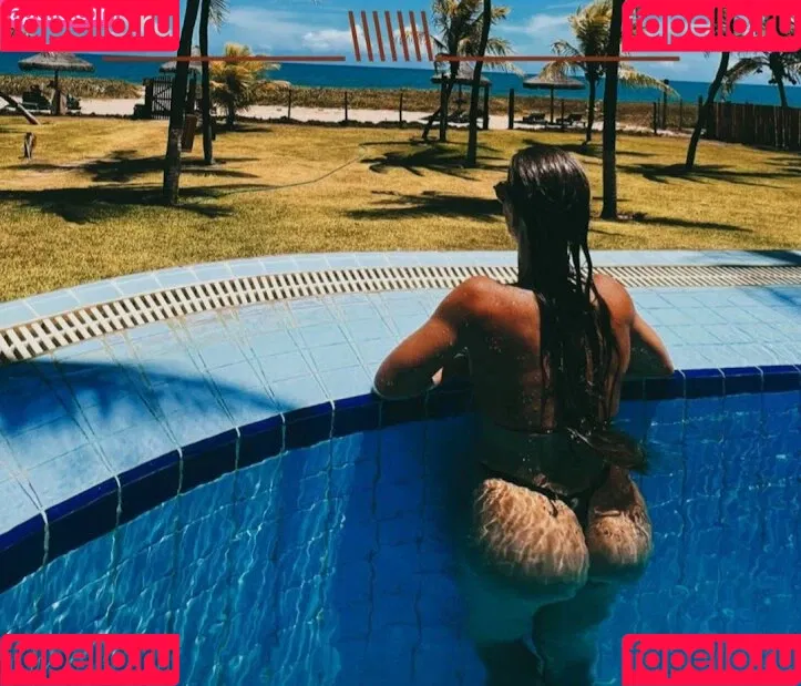Christiana Almeida Onlyfans Photo Gallery 
