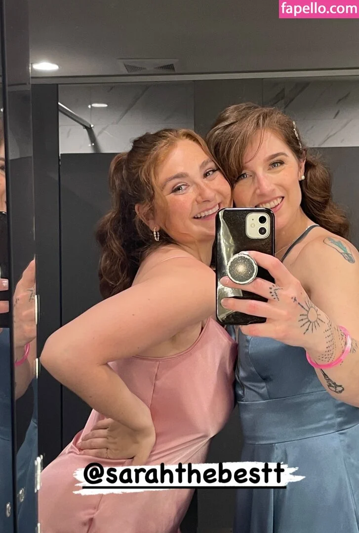 saralivescasually Onlyfans Photo Gallery 