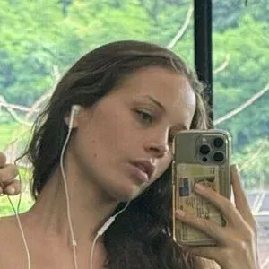 Maddii Sutton Onlyfans Photo Gallery 