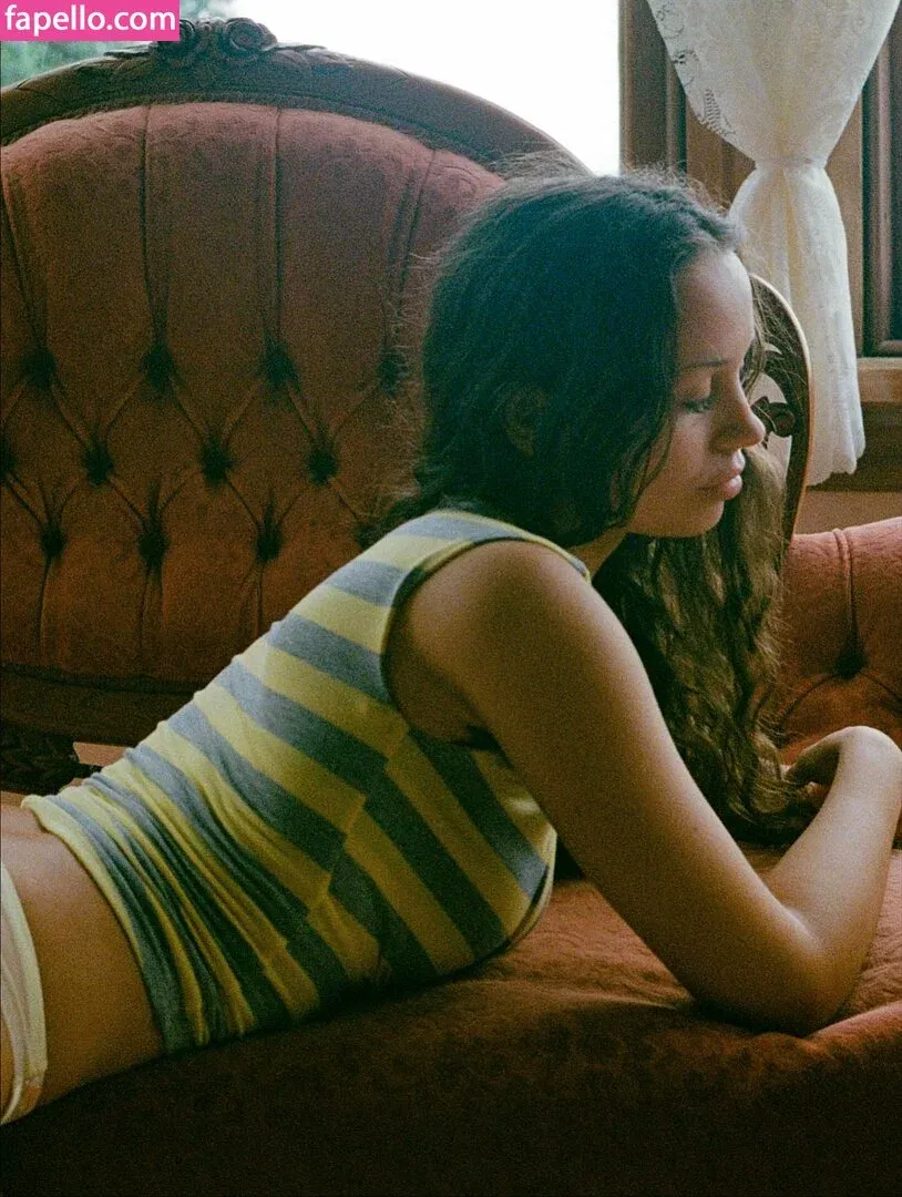 Maddii Sutton Onlyfans Photo Gallery 