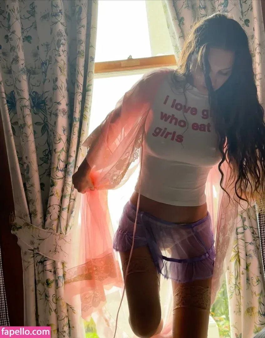 Maddii Sutton Onlyfans Photo Gallery 