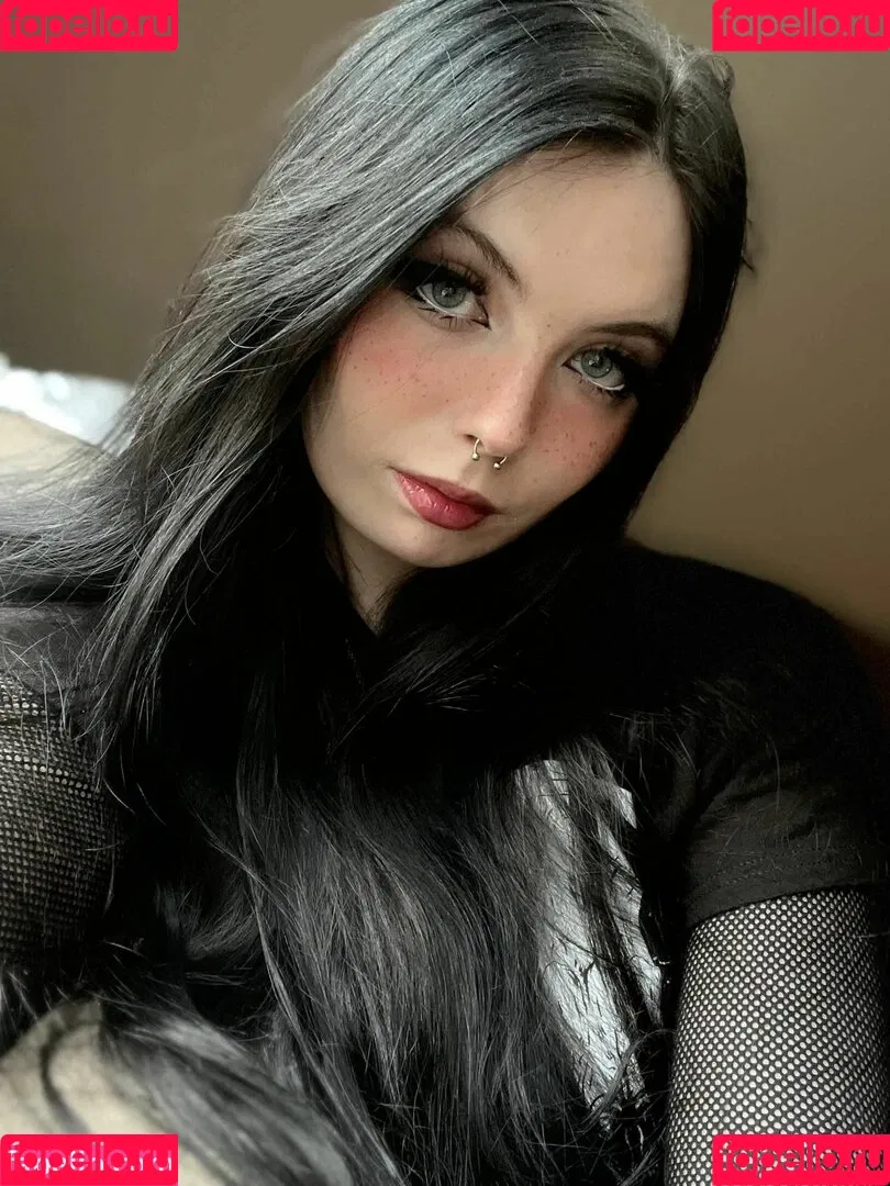 Mewstic Onlyfans Photo Gallery 