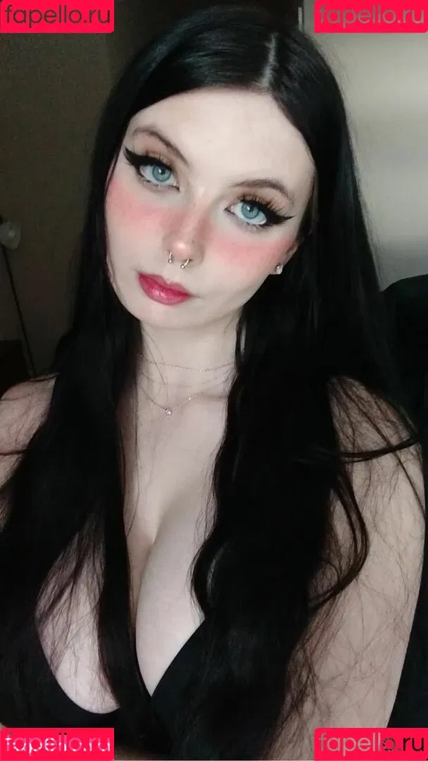 Mewstic Onlyfans Photo Gallery 
