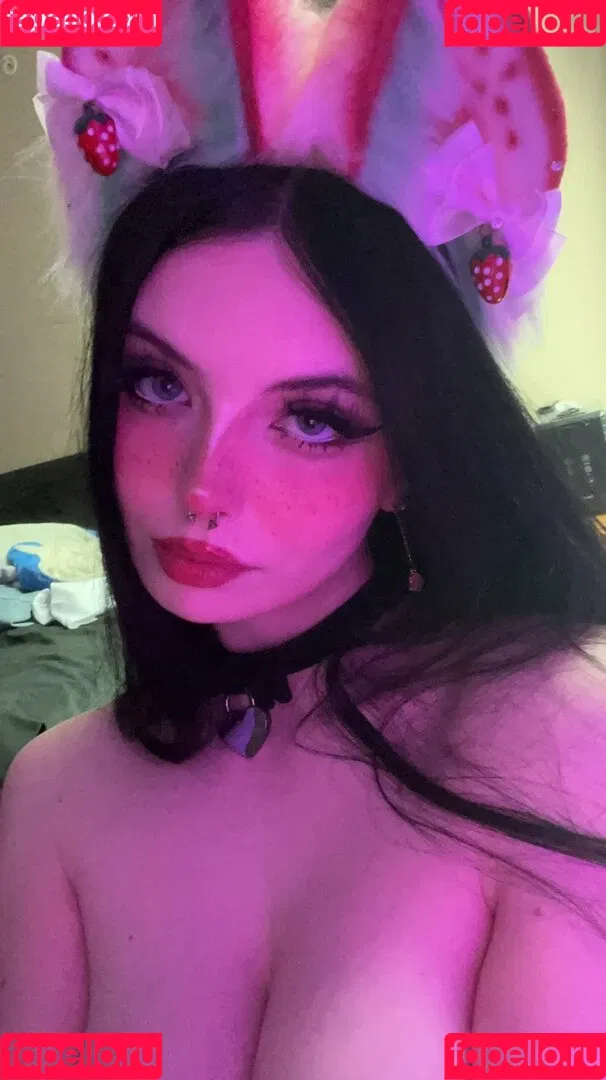 Mewstic Onlyfans Photo Gallery 