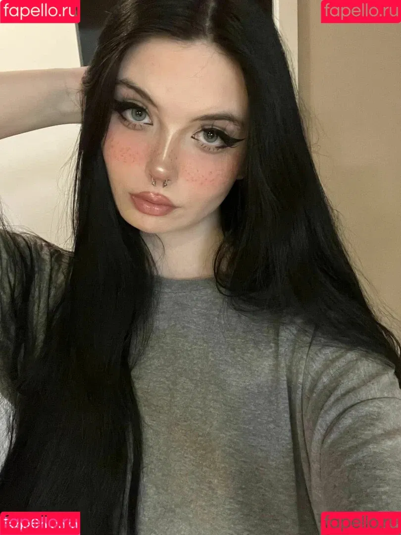 Mewstic Onlyfans Photo Gallery 