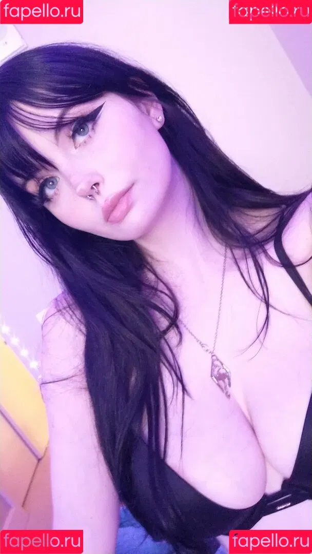 Mewstic Onlyfans Photo Gallery 