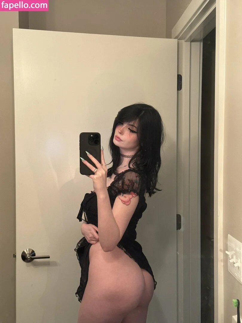 Mewstic Onlyfans Photo Gallery 