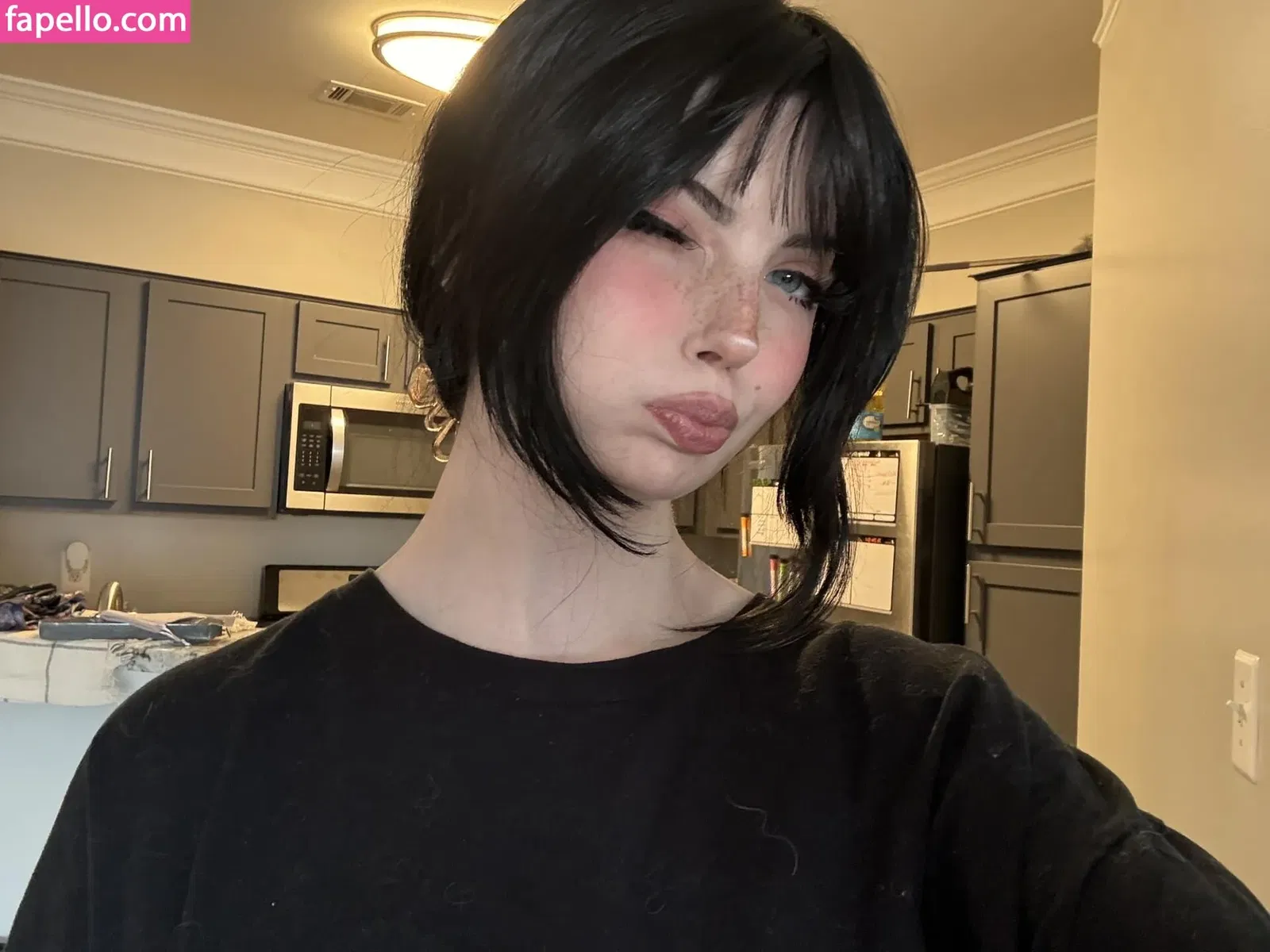 Mewstic Onlyfans Photo Gallery 