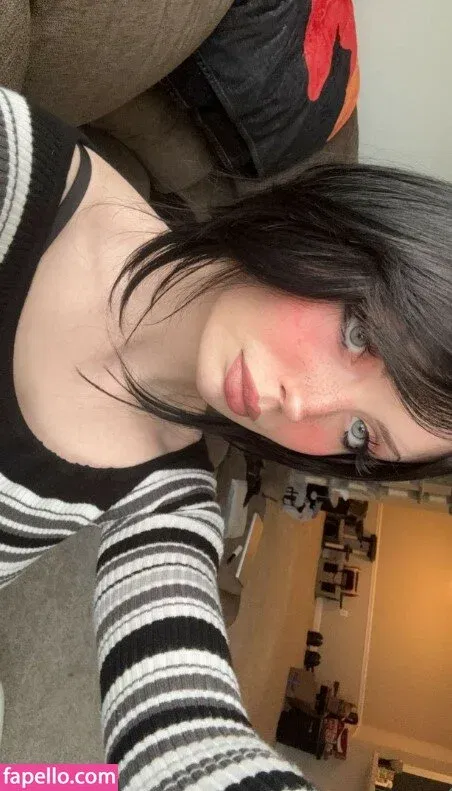 Mewstic Onlyfans Photo Gallery 