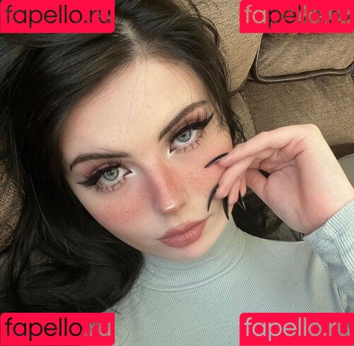 Mewstic Onlyfans Photo Gallery 