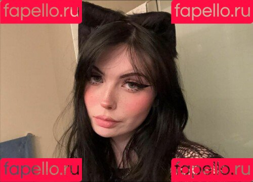 Mewstic Onlyfans Photo Gallery 