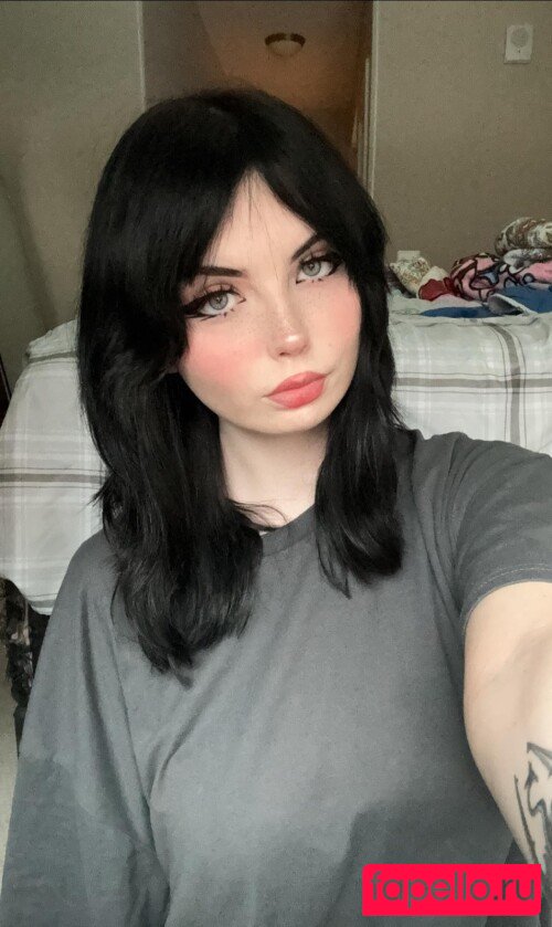 Mewstic Onlyfans Photo Gallery 