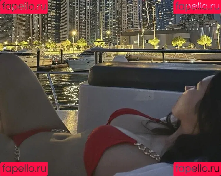 Lucy Park Onlyfans Photo Gallery 