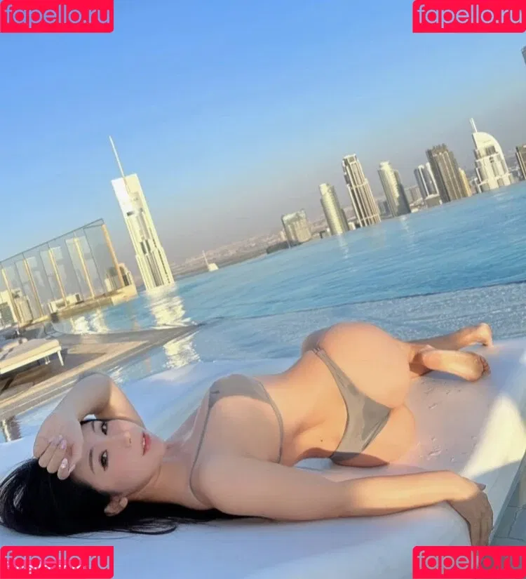 Lucy Park Onlyfans Photo Gallery 