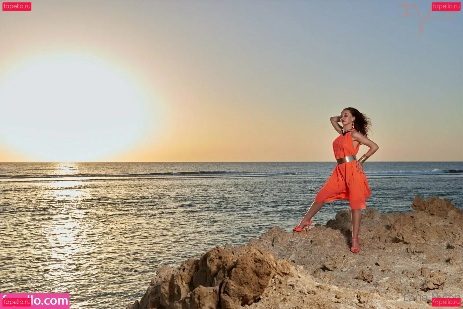 lananylon Onlyfans Photo Gallery 