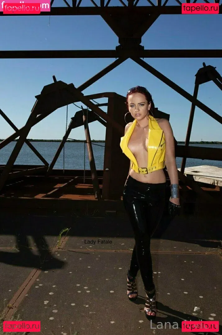 lananylon Onlyfans Photo Gallery 