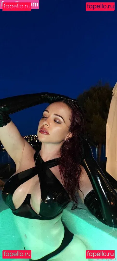 lananylon Onlyfans Photo Gallery 