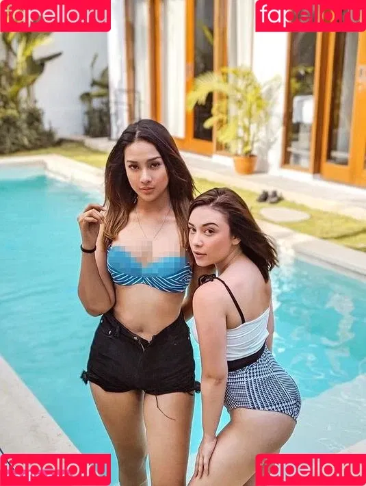 Anya Geraldine Onlyfans Photo Gallery 