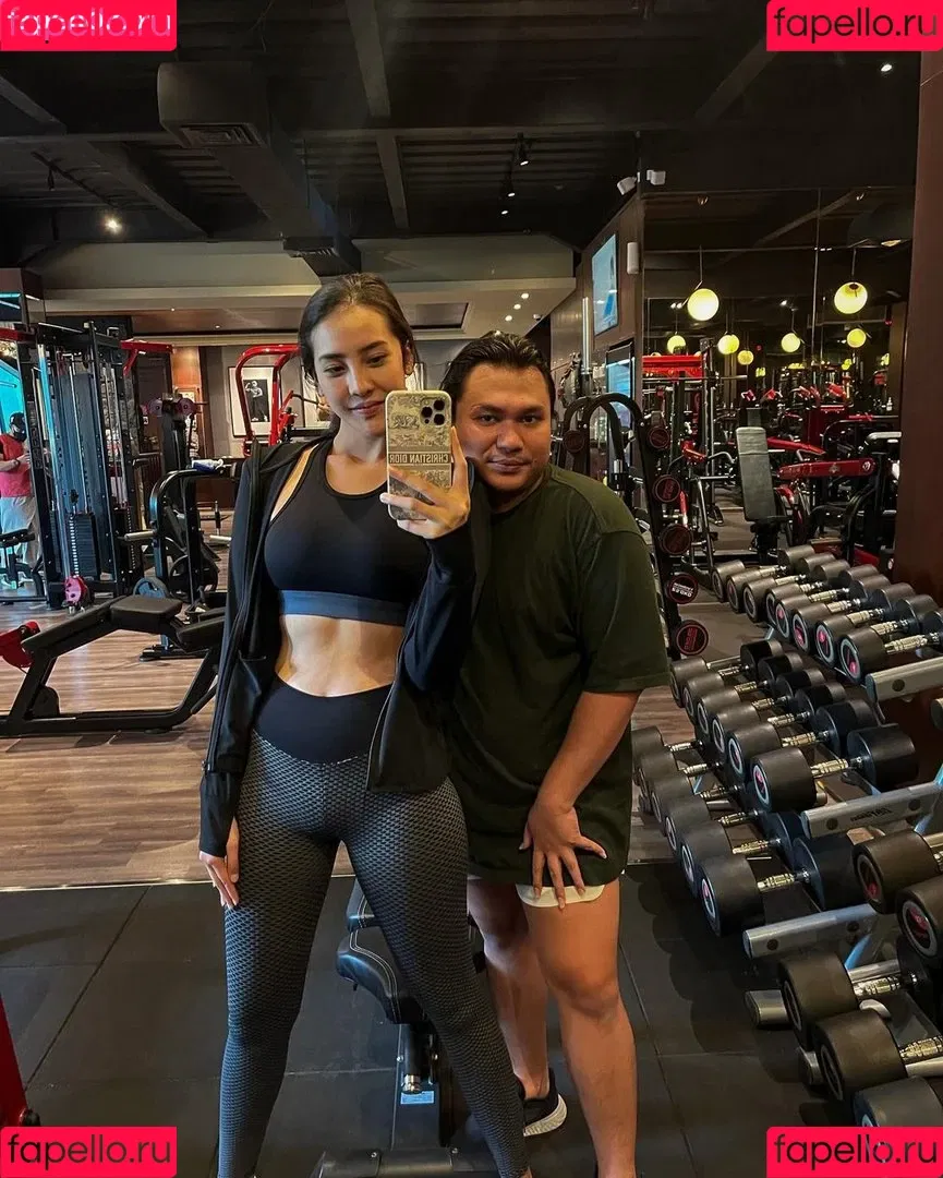 Anya Geraldine Onlyfans Photo Gallery 