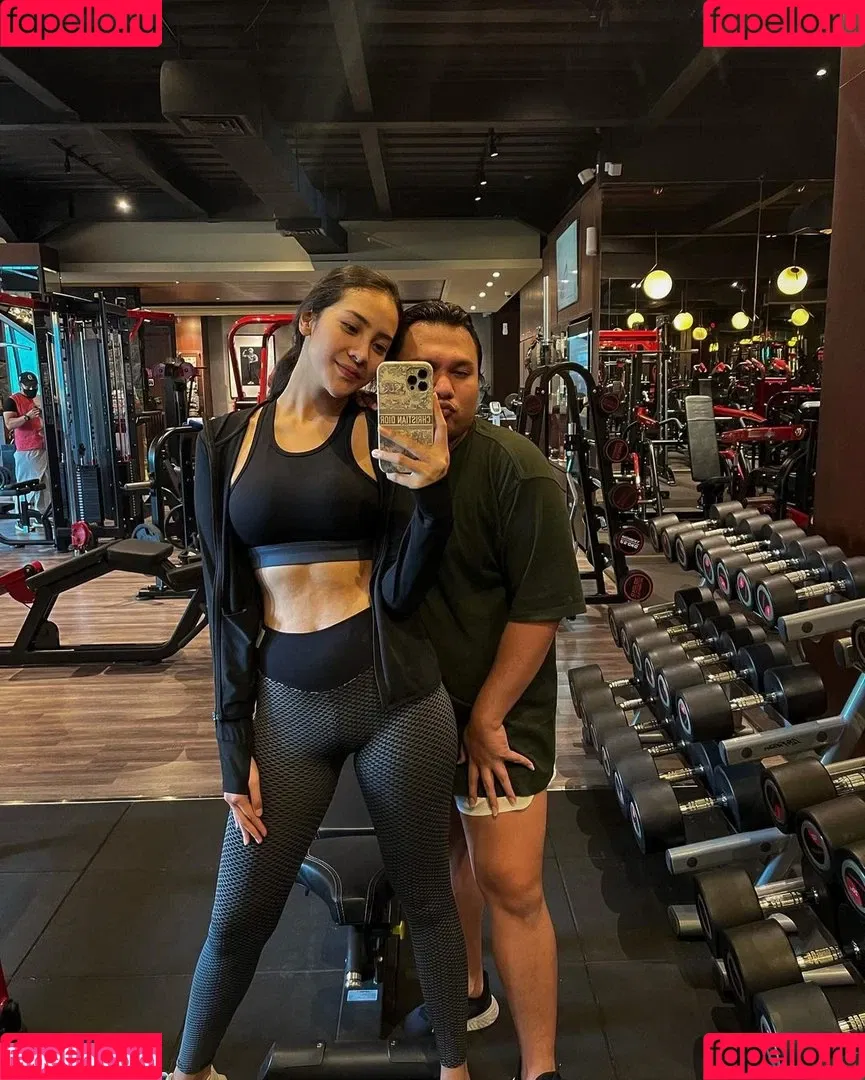 Anya Geraldine Onlyfans Photo Gallery 