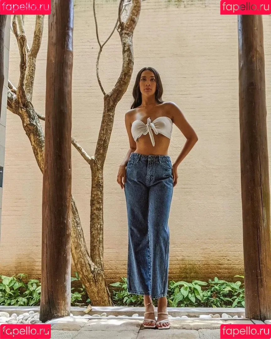 Anya Geraldine Onlyfans Photo Gallery 