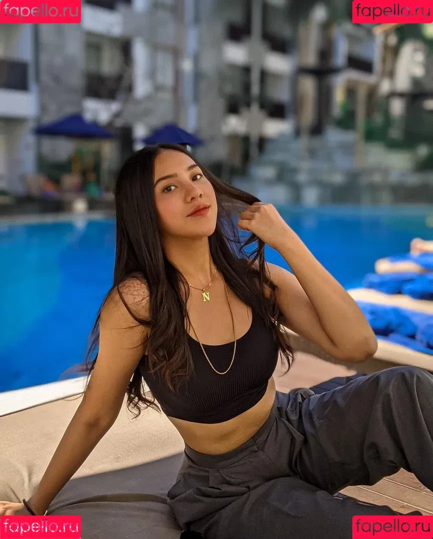 Anya Geraldine Onlyfans Photo Gallery 