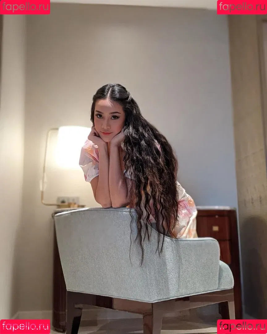 Anya Geraldine Onlyfans Photo Gallery 