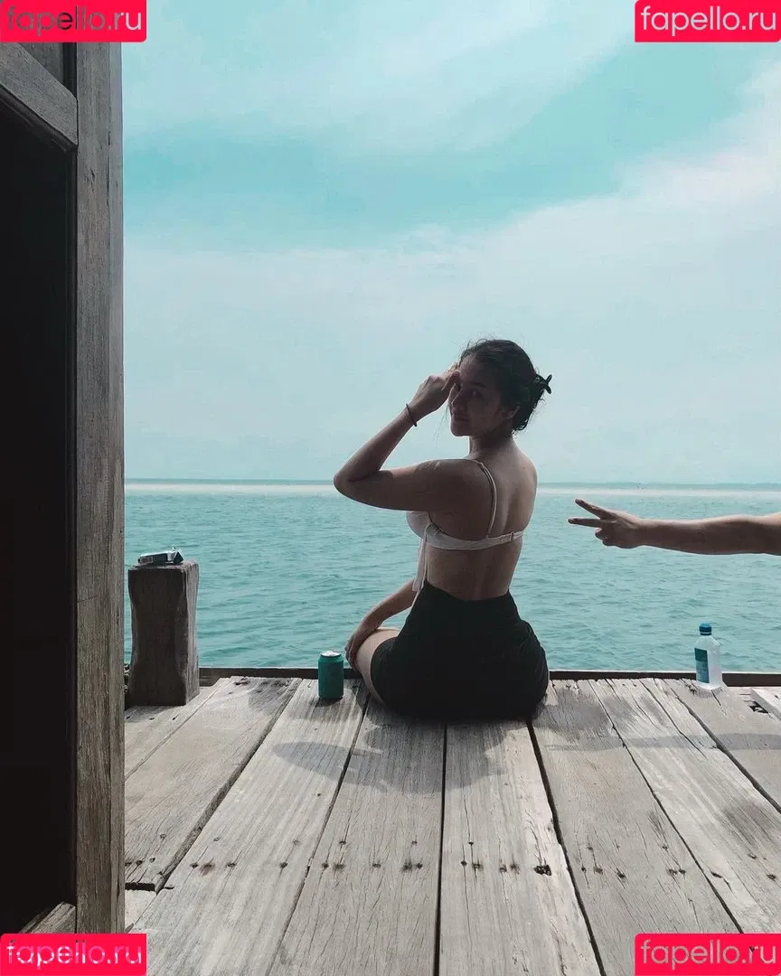 Anya Geraldine Onlyfans Photo Gallery 