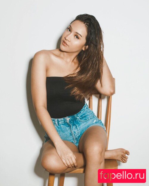 Anya Geraldine Nude Onlyfans Photo 7