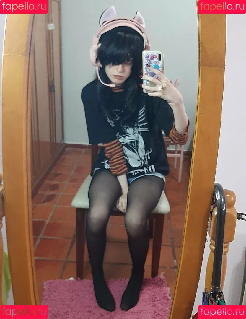 Kiki Glitter Cosplay Onlyfans Photo Gallery 