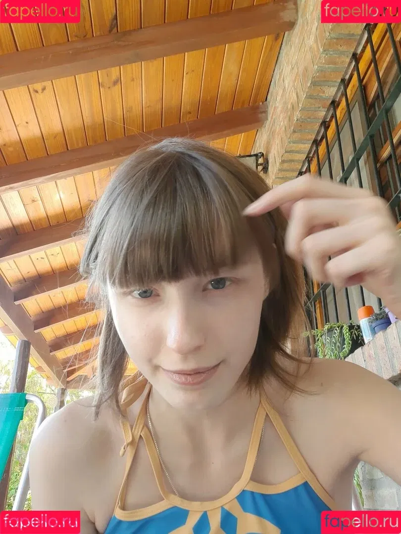 Kiki Glitter Cosplay Onlyfans Photo Gallery 