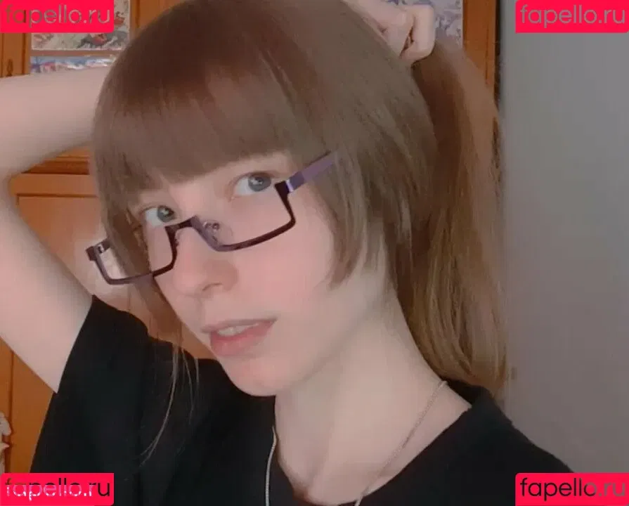 Kiki Glitter Cosplay Onlyfans Photo Gallery 