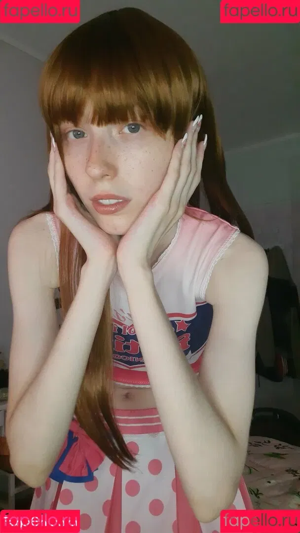 Kiki Glitter Cosplay Onlyfans Photo Gallery 